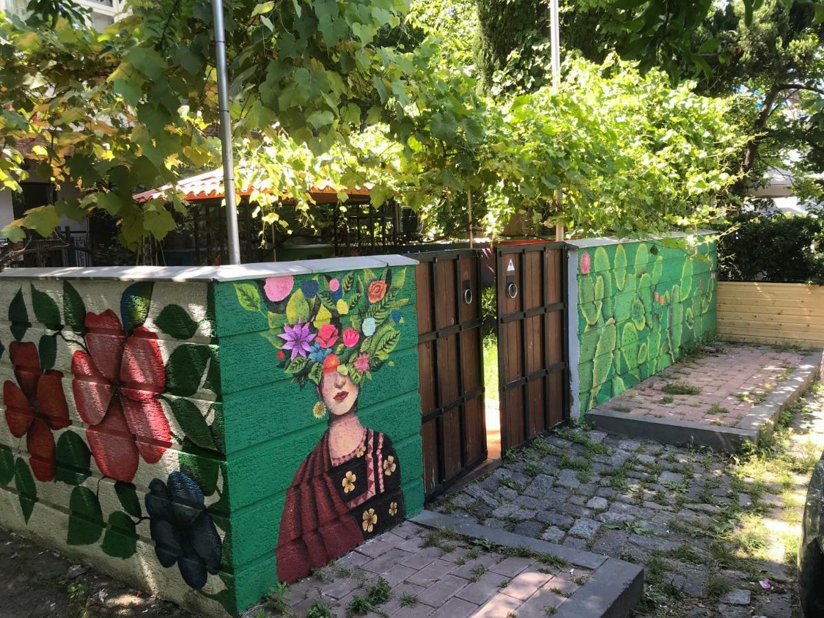 فندق فريدا تبليسي المظهر الخارجي الصورة
